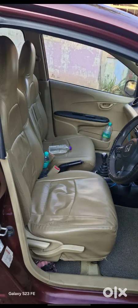 Amaze 2014 Diesel 112000 Km Driven Insurance Current