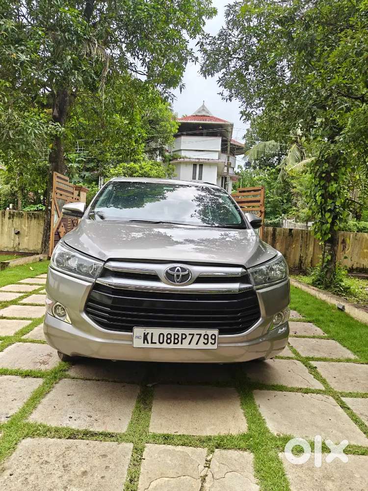 Toyota Innova Crysta 2017 Diesel 2.8g