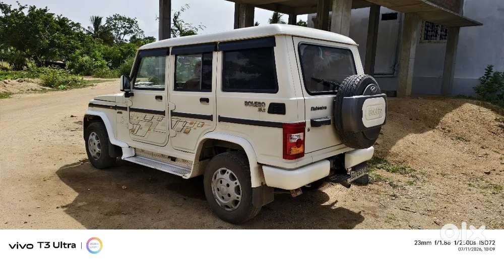 Mahindra Bolero Zlx Top Model Diesel 2015