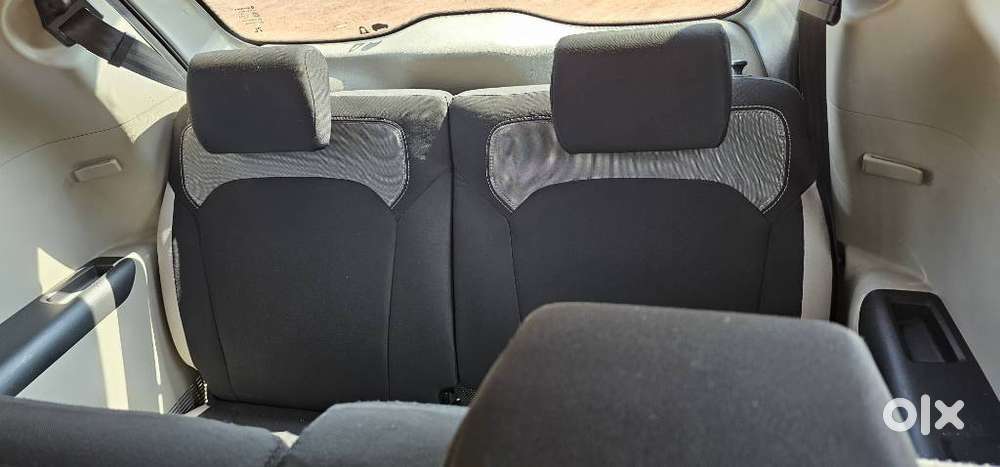 Renault Triber Rxl Easy-r Amt, 2021, Petrol