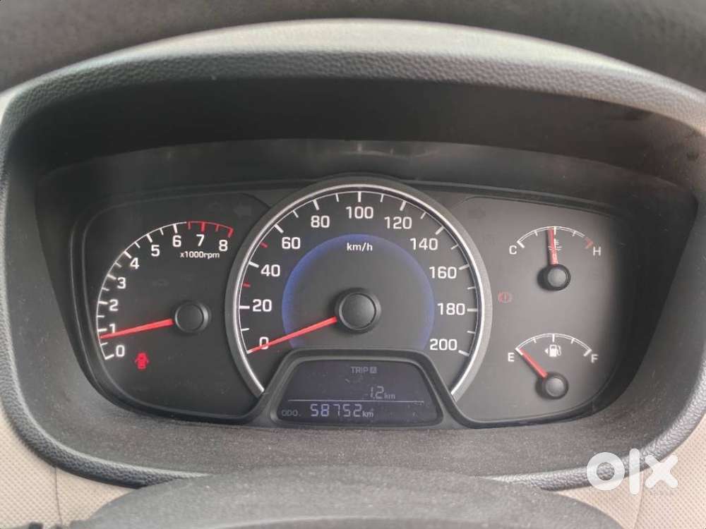 Hyundai Grand I10 Sportz 1.2 Kappa Vtvt, 2016, Petrol
