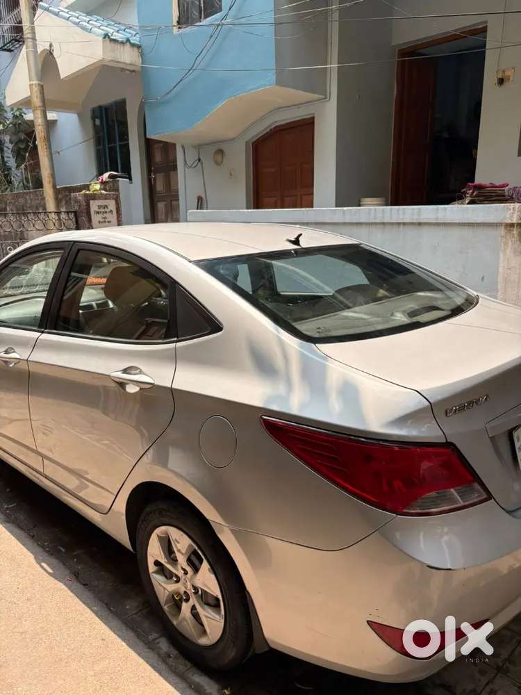 Hyundai Verna 2015 Petrol. Upto Tax 2030 Sedan Luxury Car 1600cc