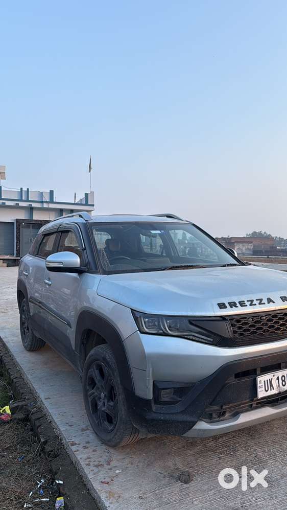 Maruti Suzuki Brezza 2024 Petrol Well Maintained