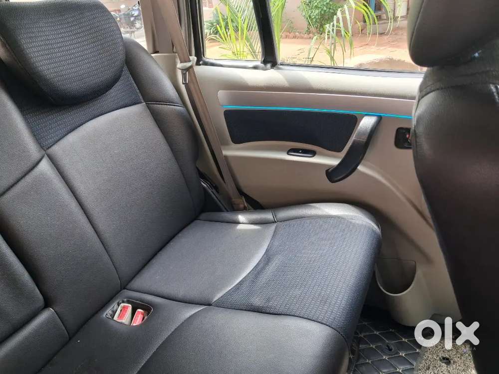 Scorpio S11