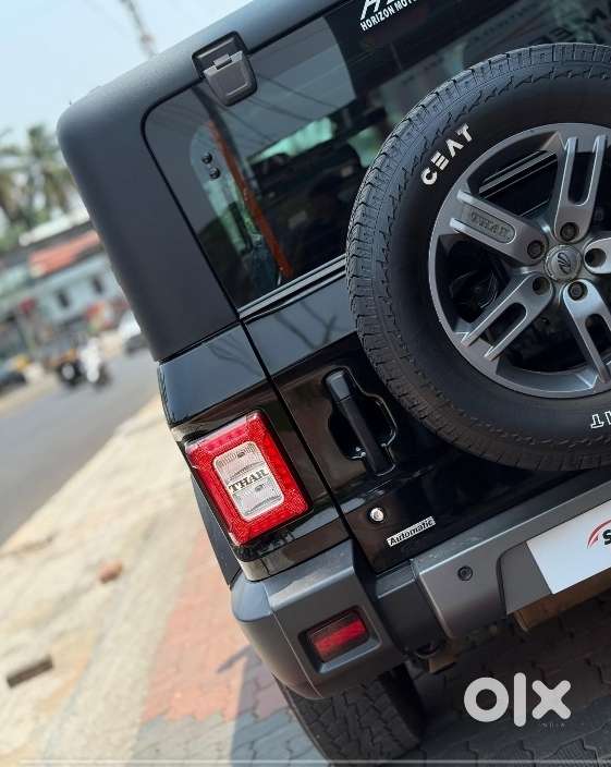 Mahindra Thar Lx P At 4wd 4s Ht, 2022, Petrol