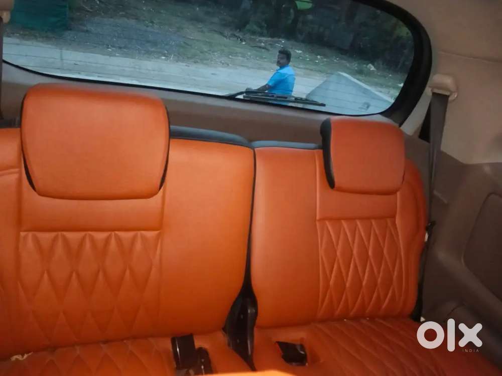 Toyota Innova 2015 Diesel 99000 Km Driven G Model