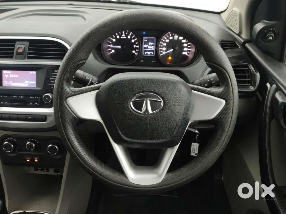 Tata Tiago 1.2 Revotron Xt, 2017, Petrol