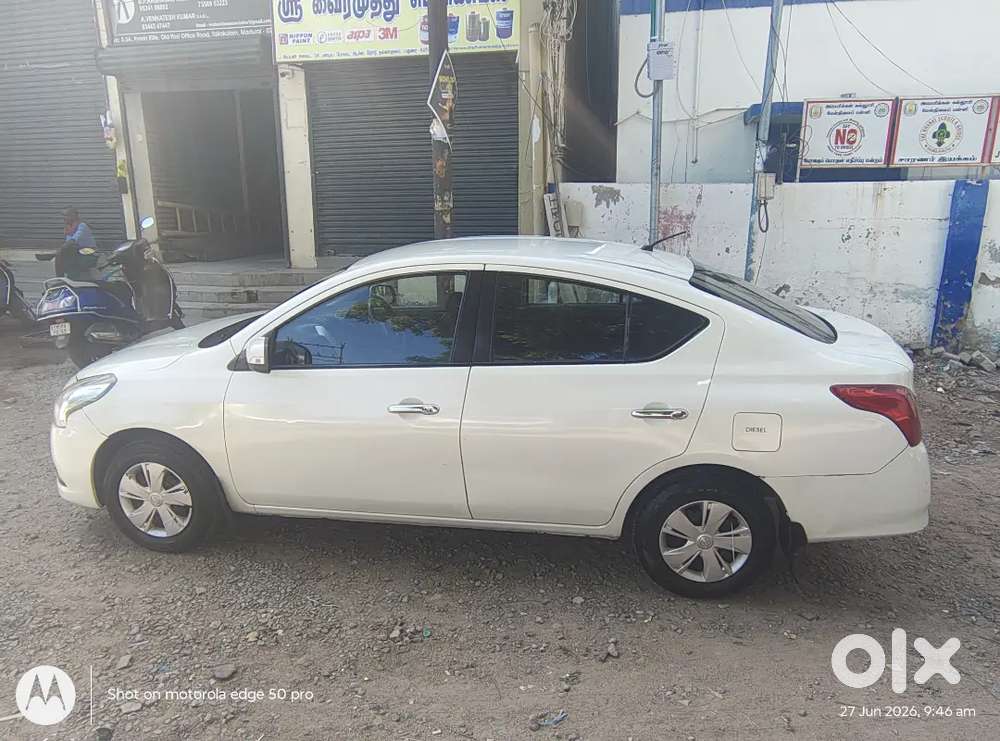 Nissan Sunny 2017 Diesel 300000 Km Driven