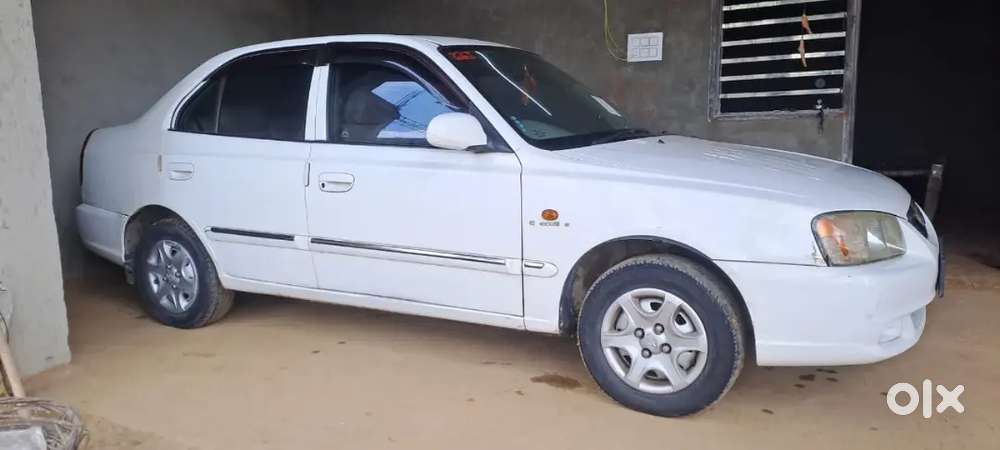 Hyundai Accent 2011 Cng & Hybrids 140000 Km Driven