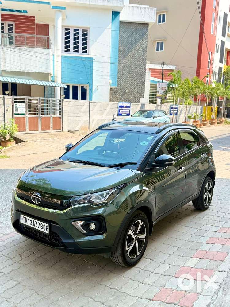 Tata Nexon 1.5 Revotorq Xma Plus (s) Amt, 2023, Diesel