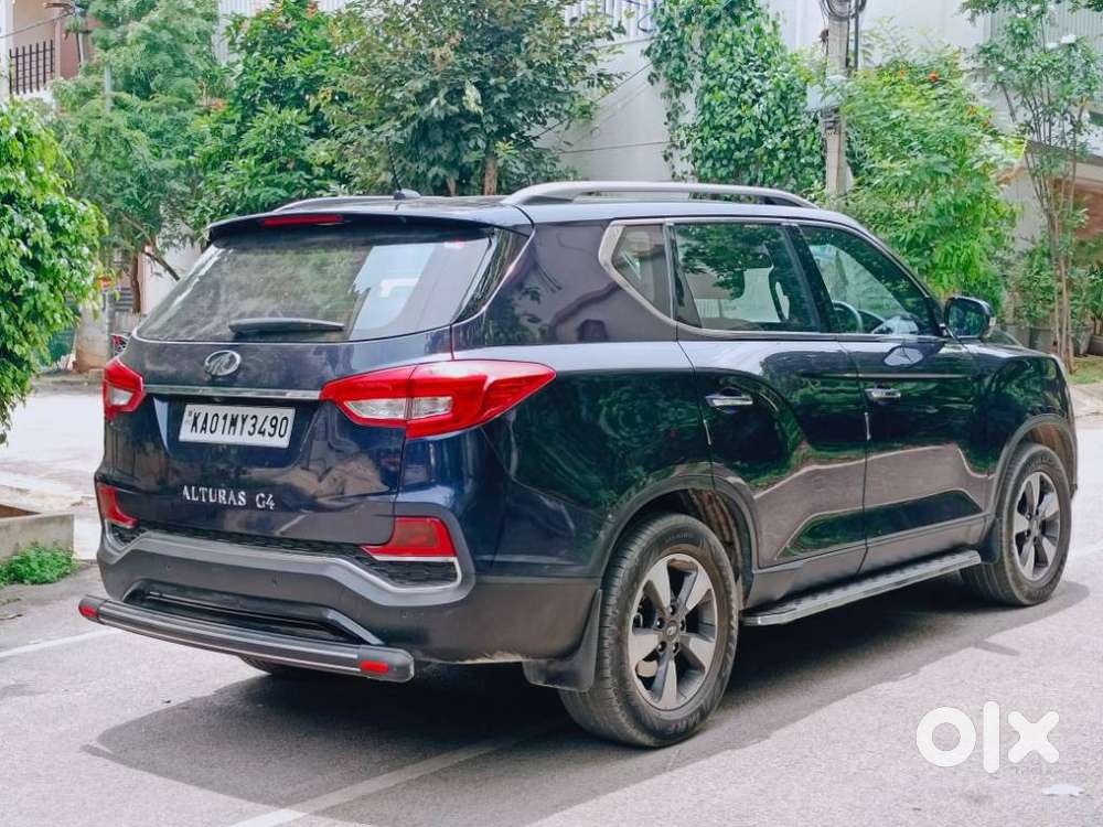 Mahindra Alturas G4 4x2 At, 2022, Diesel