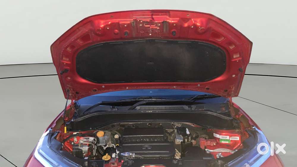Tata Punch 1.2 Revotron Creative Amt Dual Tone, 2022, Petrol