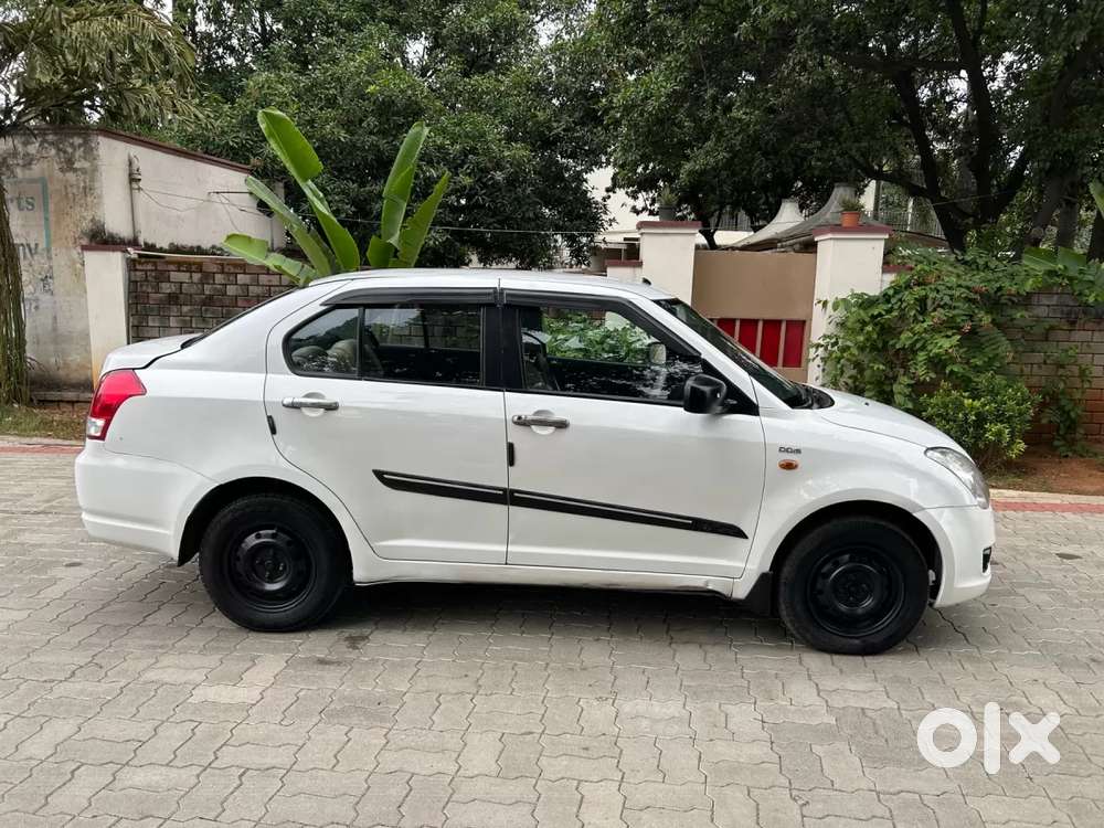 Maruti Suzuki Swift Dzire Tour, 2016, Diesel