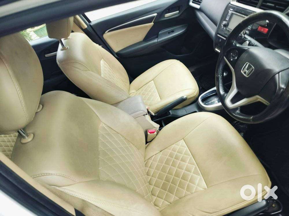 Honda Jazz V Cvt, 2017, Petrol