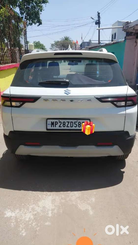 Maruti Suzuki Brezza 2023 Petrol 27000 Km Driven
