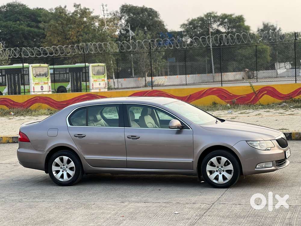 Skoda Superb 2013-2015 Elegance 1.8 Tsi Mt, 2013, Petrol