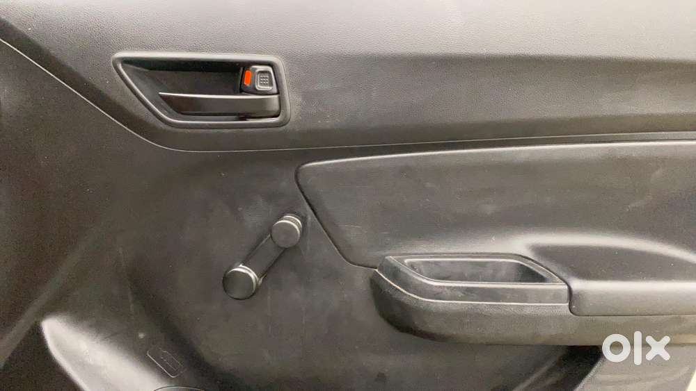 Maruti Suzuki Swift Vvt Lxi, 2023, Petrol