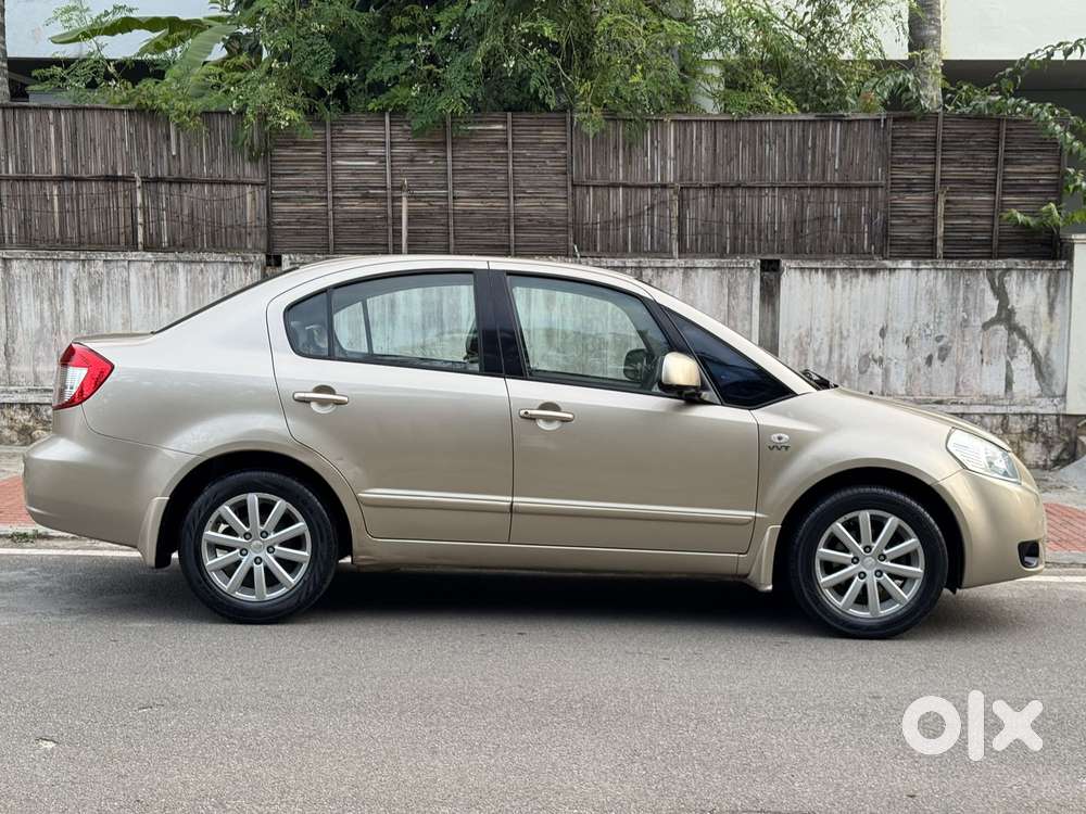 Maruti Suzuki SX4 Zxi BSIII, 2011, Petrol