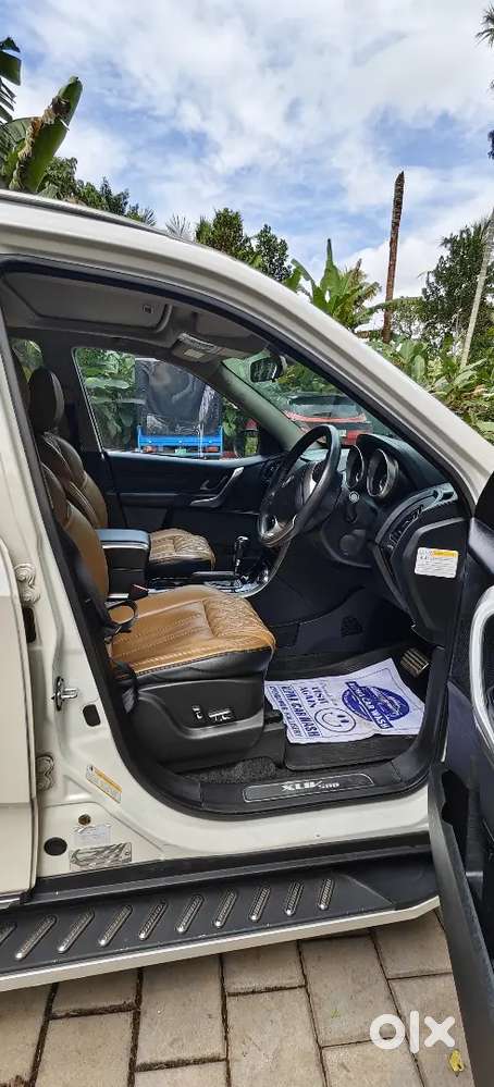 Mahindra Xuv500 2018 W11 (o) At Awd