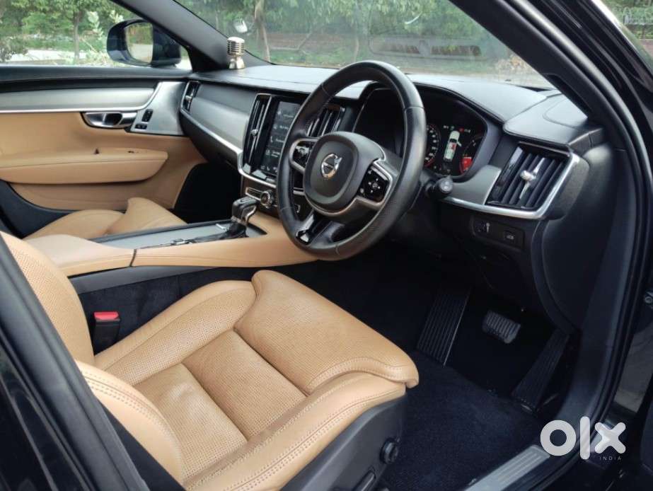 Volvo V 90 Cross Country D5, 2018, Diesel