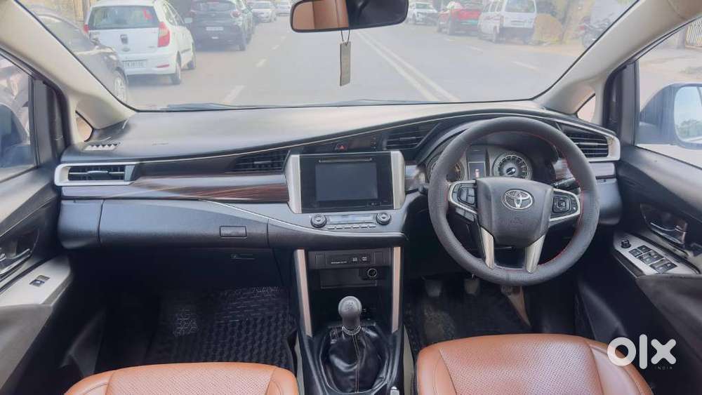 Toyota Innova Crysta 2.4 Vx Mt, 2018, Diesel