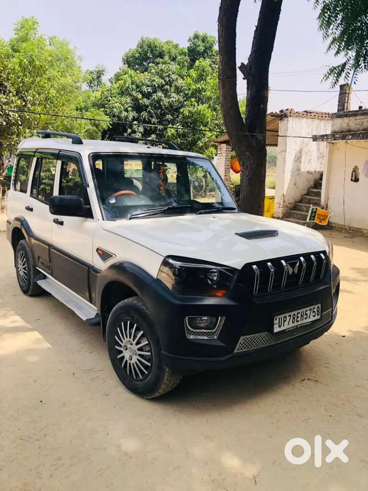Mahindra Scorpio 2016 Diesel 125000 Km Driven