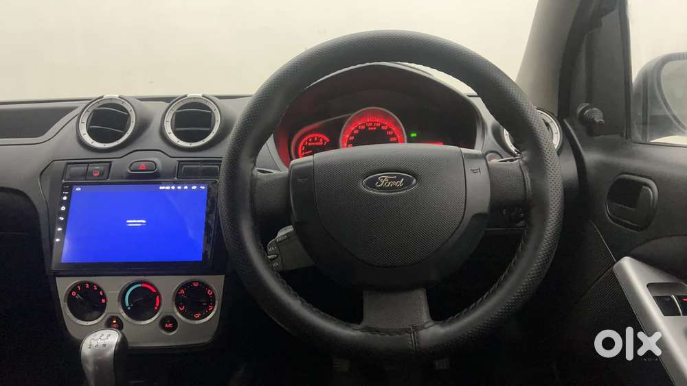 Ford Figo 2010-2012 Petrol Zxi, 2013, Petrol