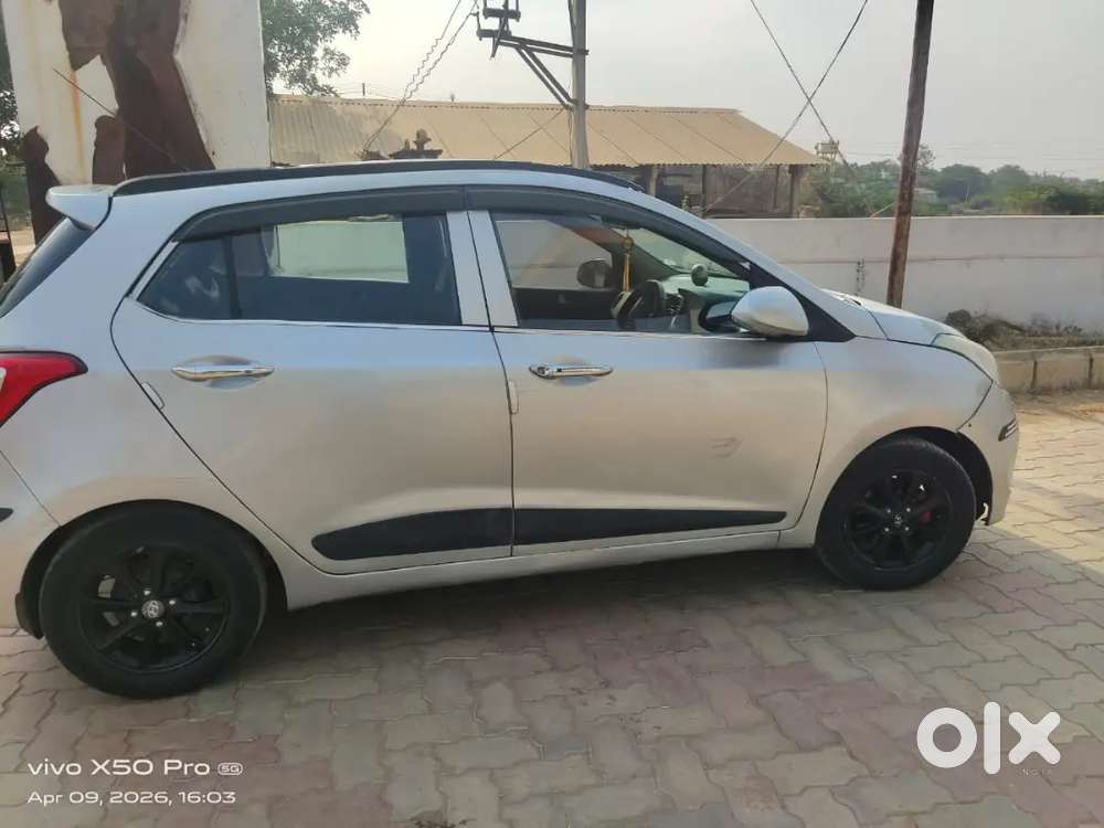 Hyundai Grand I10 2015 Diesel Car
