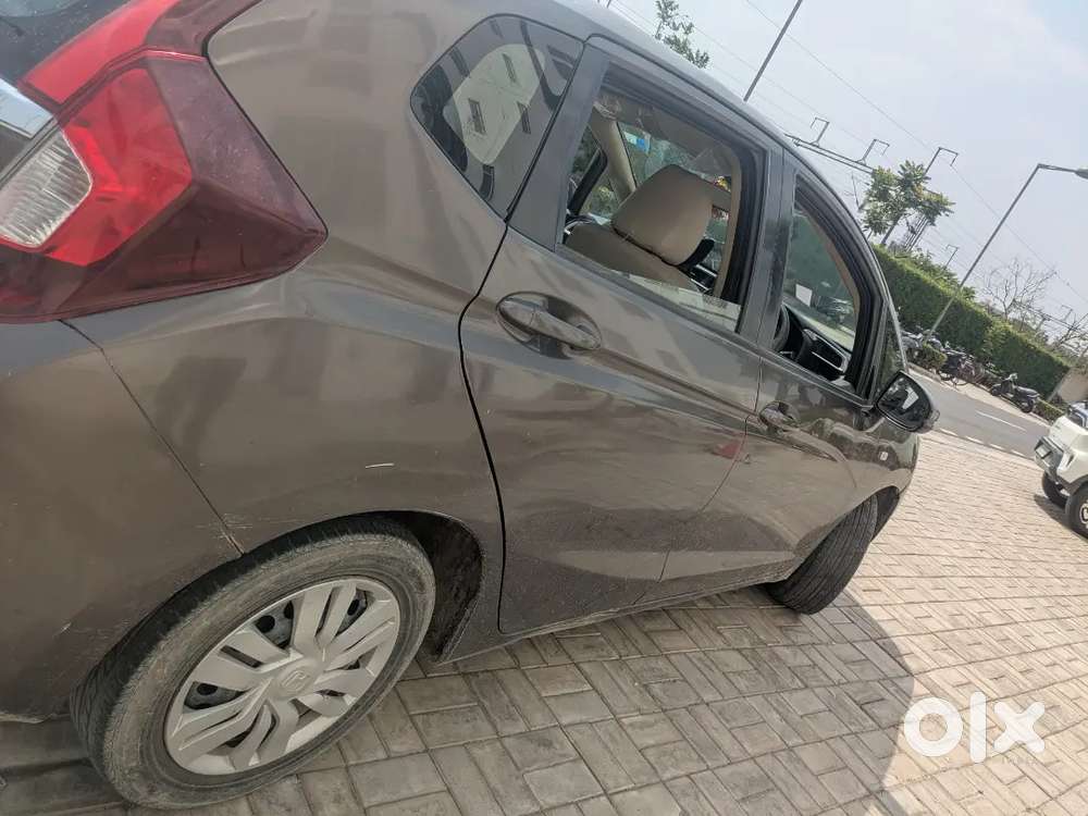 2016 Honda Jazz Sv Mt Petrol