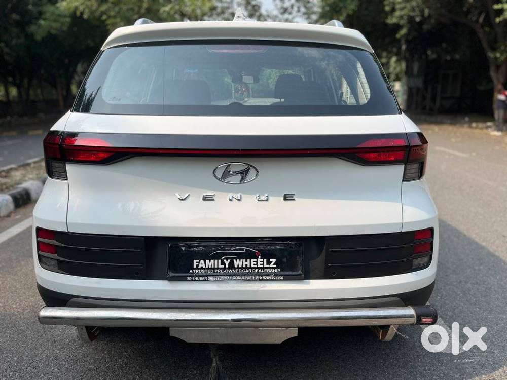 Hyundai Venue S 1.2 Petrol, 2023, Petrol