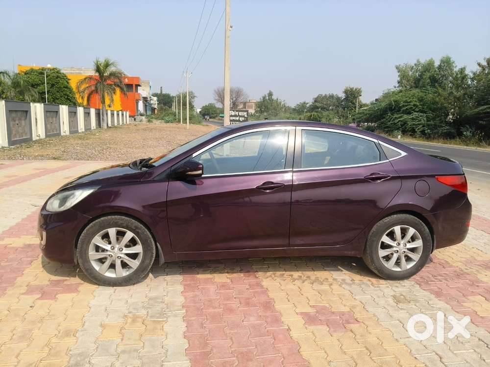 Hyundai Fluidic Verna 2013