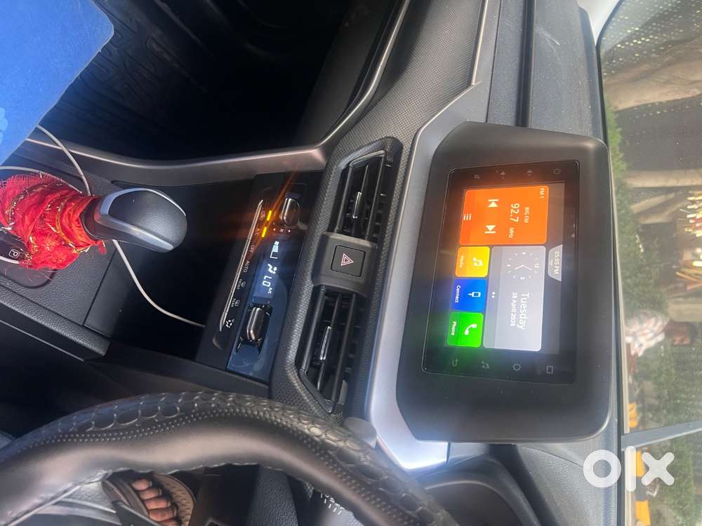 Breeza, October 2025,vxi Hybrid Automatic, Driven 6 Months