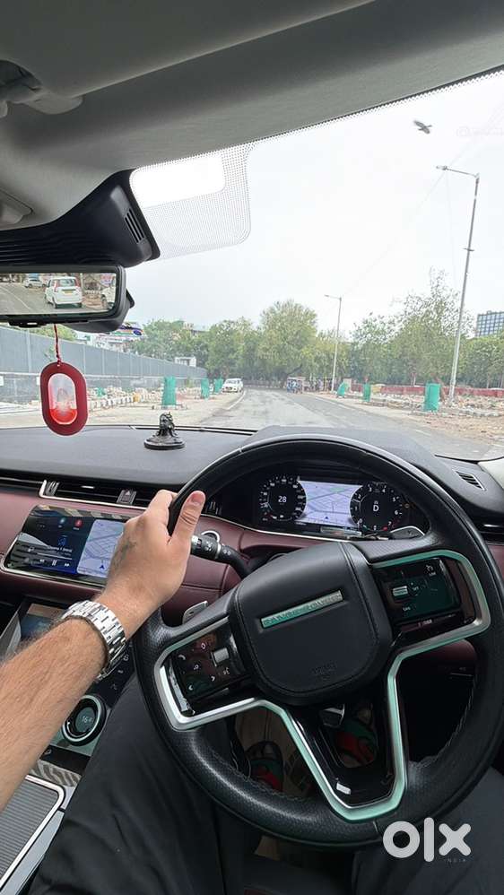 Land Rover Range Rover 2021 Se R Dynamic Top Model Wrap In Romania Red