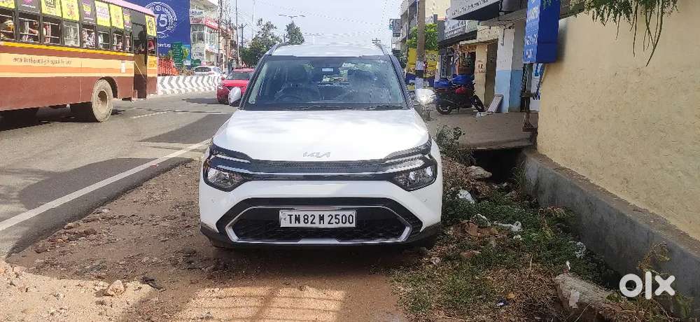Kia Carens Prestige 2023
