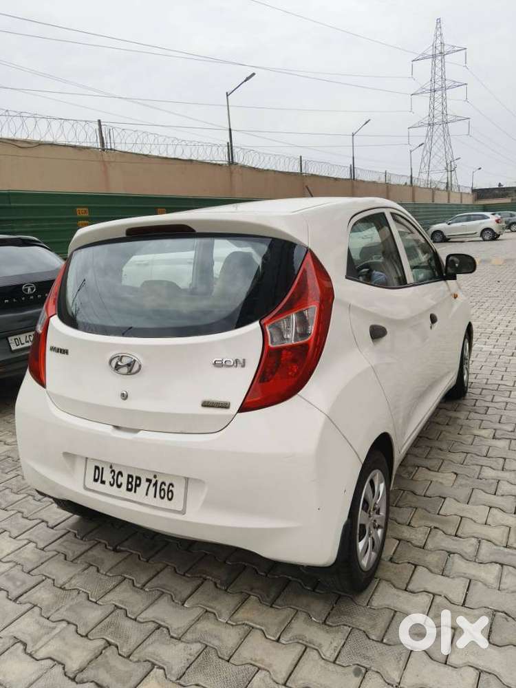 Hyundai Eon Magna +, 2012, Petrol