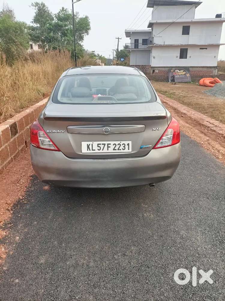 Nissan Sunny Full Option Diesel