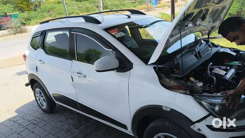 Renault Triber 2021 Petrol Amt