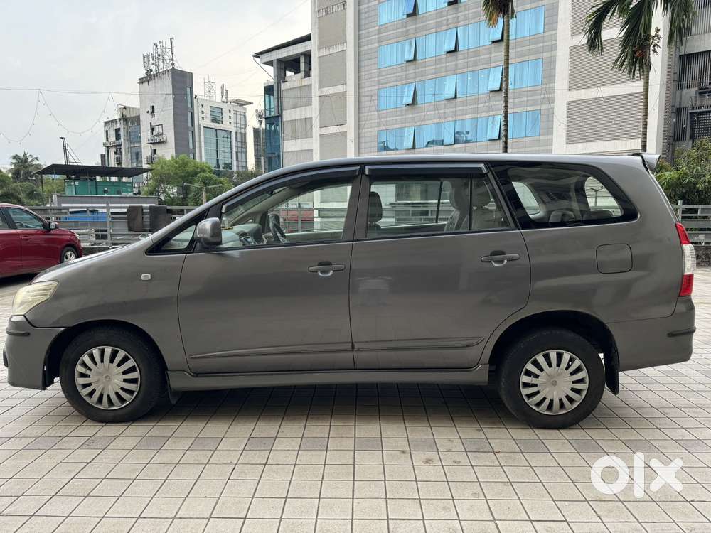 Toyota Innova 2.5 Gx 7 Seater Bs Iv, 2014, Diesel