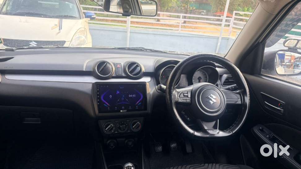 Maruti Suzuki Swift 2018 Vxi, 2023, Petrol