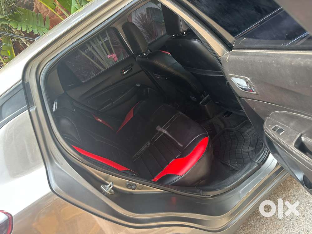 Maruti Suzuki Swift 1.2 Vxi (o), 2023, Petrol
