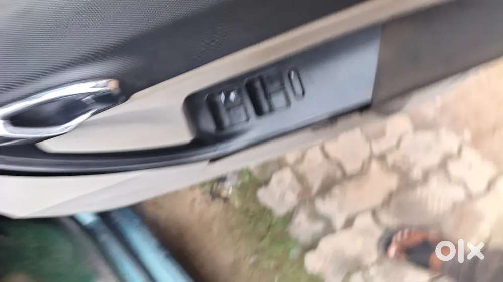 Koi Bhi Gadi Kisi Ko Purchase Karna Ho To Message Kare