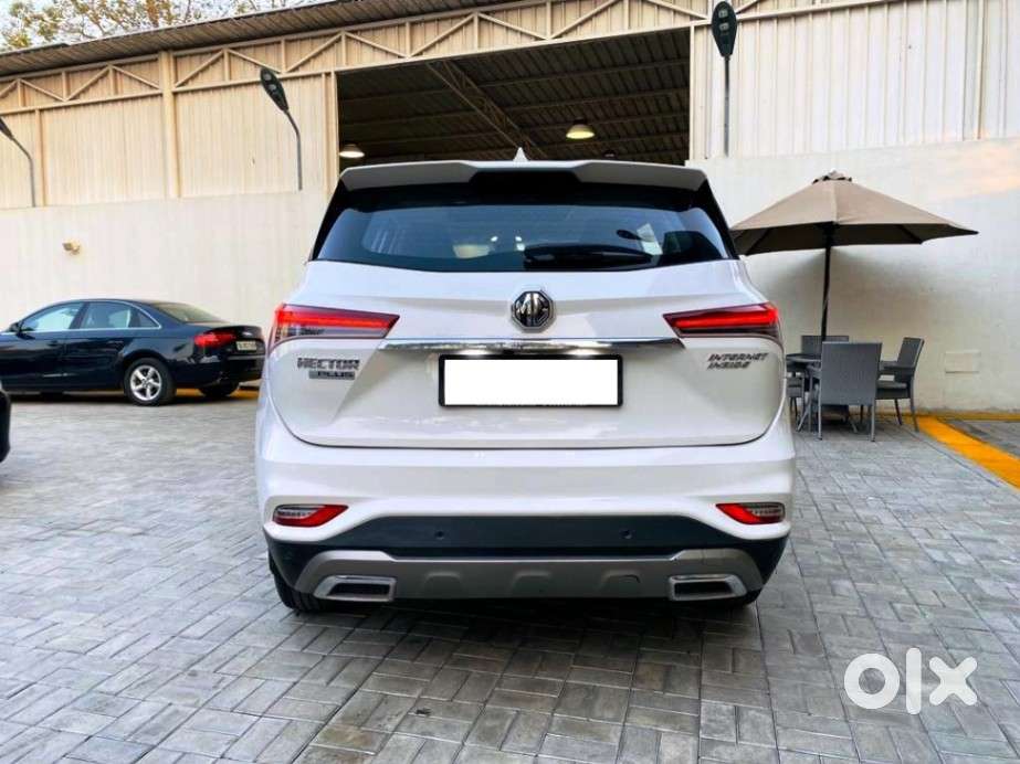 Mg Hector Plus 1.5 Sharp Turbo Cvt 6 Str, 2022, Petrol