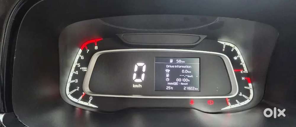 2022 Kia Sonet 1.2 Petrol Manual