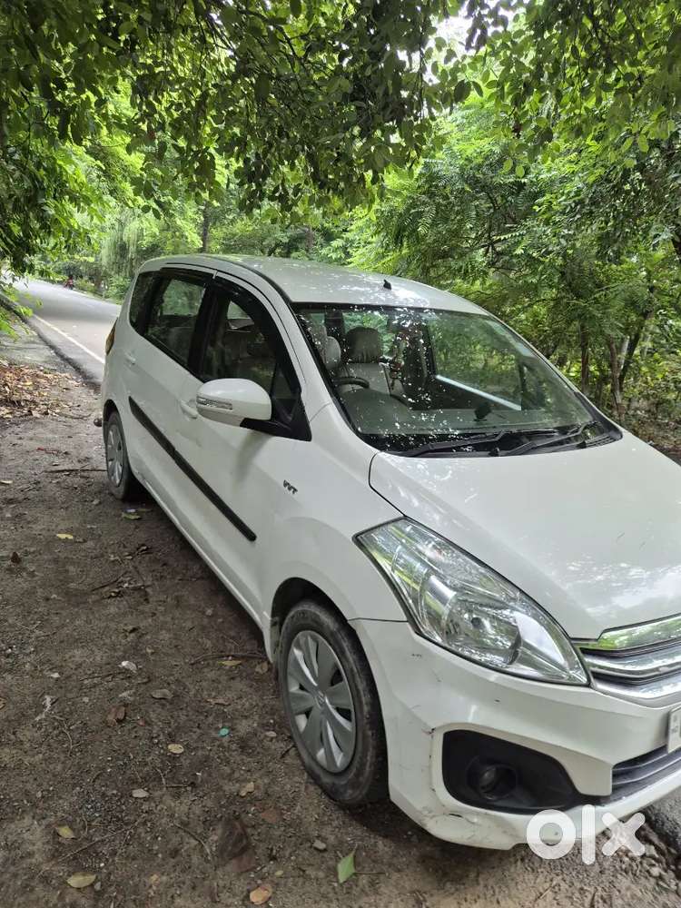 Maruti Suzuki Ertiga Vxi 2016 Petrol Manual