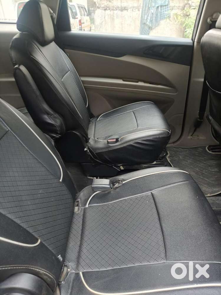 Mahindra Marazzo  2020  Diesel  60300 Km Driven  Family Mvp