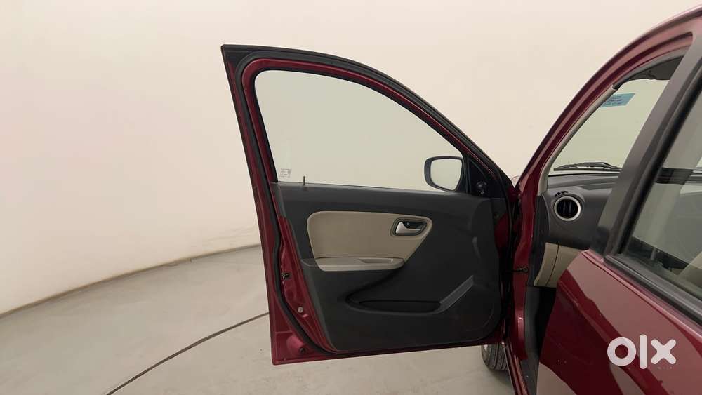 Maruti Suzuki Alto K10 1.0 Vxi Amt, 2015, Petrol