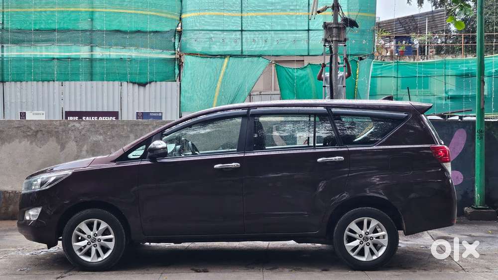 Toyota Innova Crysta 2.7 Gx At 8s, 2019, Diesel