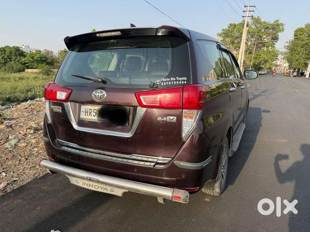 Toyota Innova Crysta 2022 Diesel Well Maintained