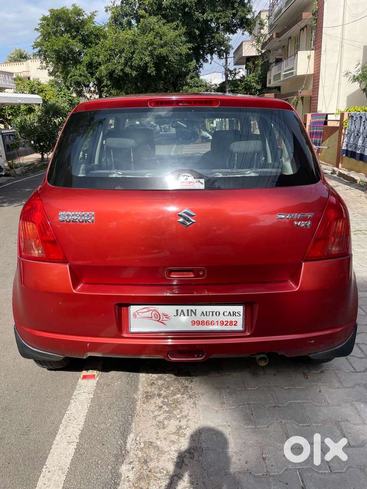 Maruti Suzuki Swift Vxi Bsiii, 2007, Petrol
