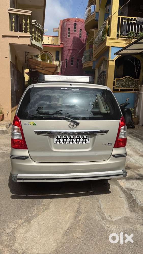 Toyota Innova 2012 Model